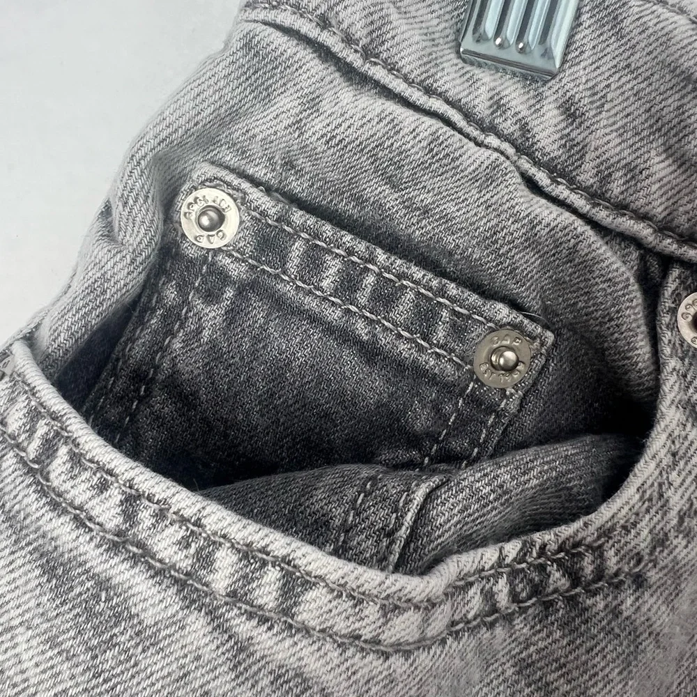 Gap Teen Girls Size 14 Stonewashed Gray‎ Mom Jeans